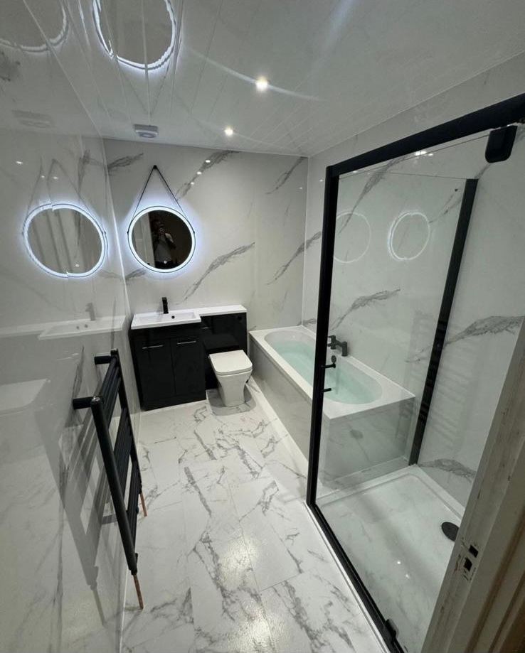 Marble effect bathroom